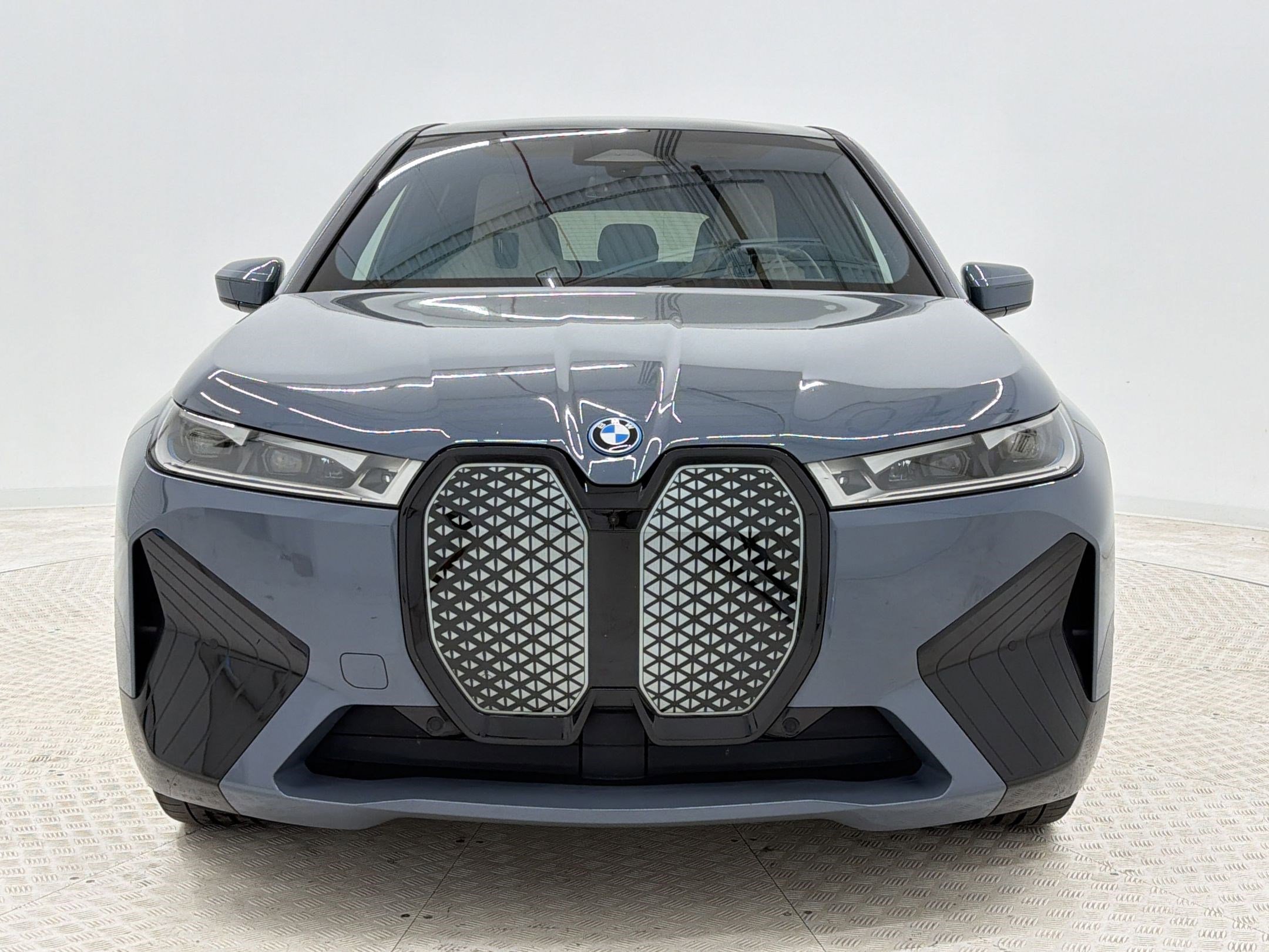 Certified 2024 BMW iX M60 image 6