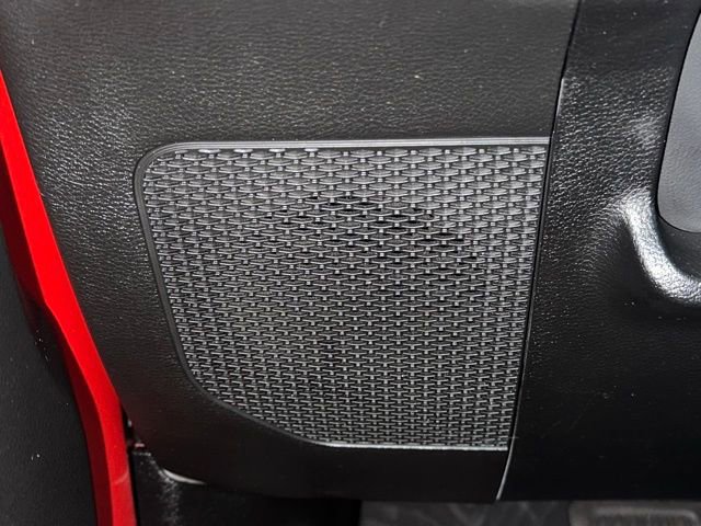 Used 2022 Jeep Wrangler Unlimited Rubicon w/ Steel Bumper Group image 17