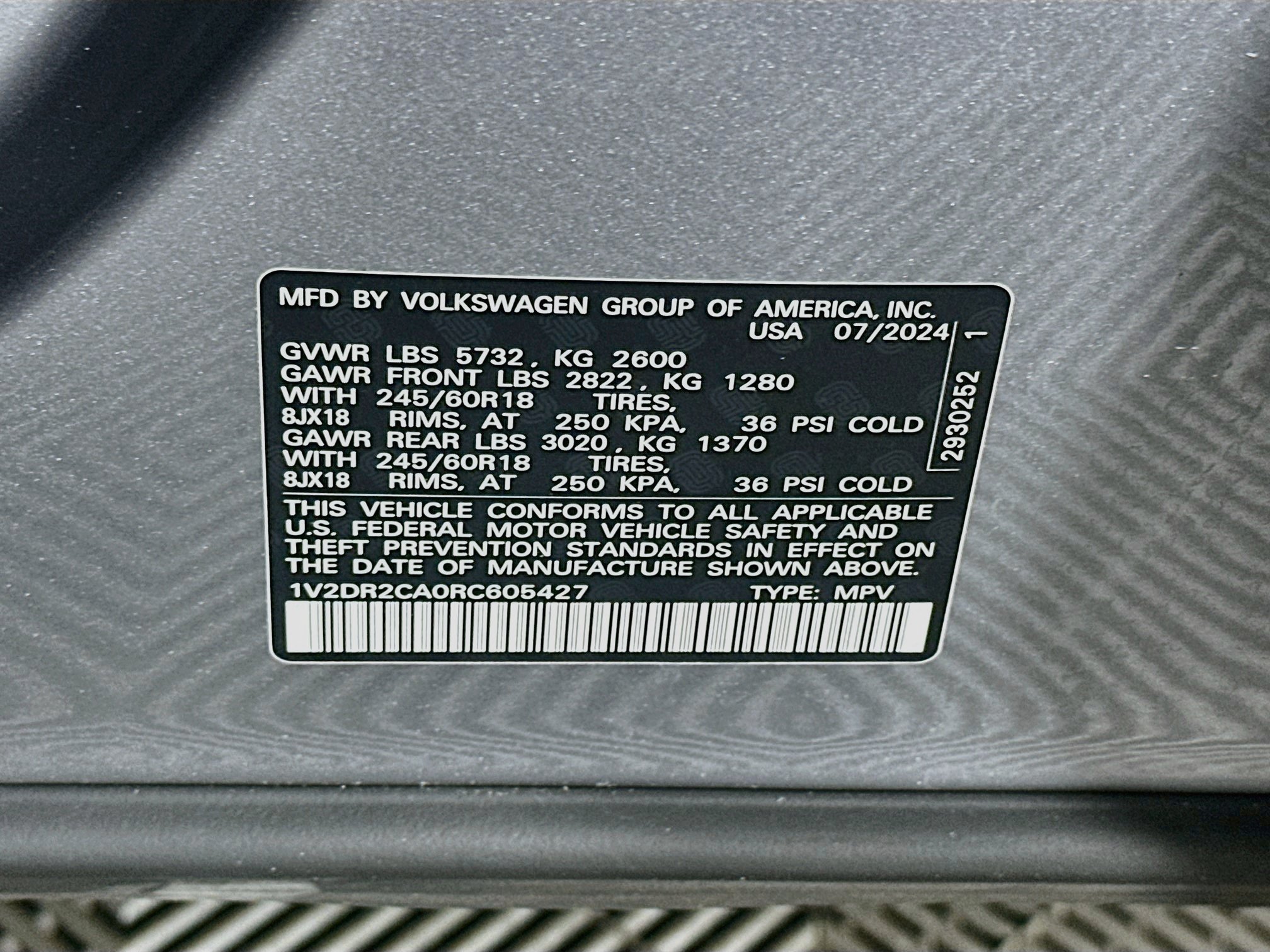 Used 2024 Volkswagen Atlas SE FWD image 12