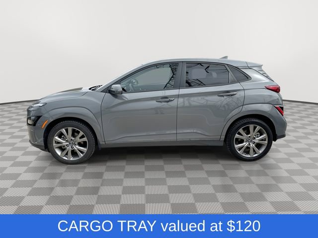 Used 2023 Hyundai Kona SE image 6