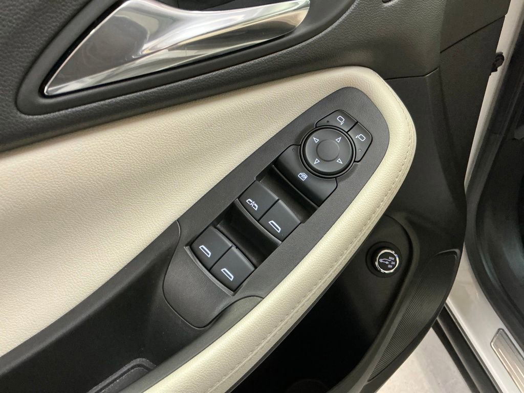 Certified 2023 Buick Encore GX Essence w/ Experience Buick Package image 15