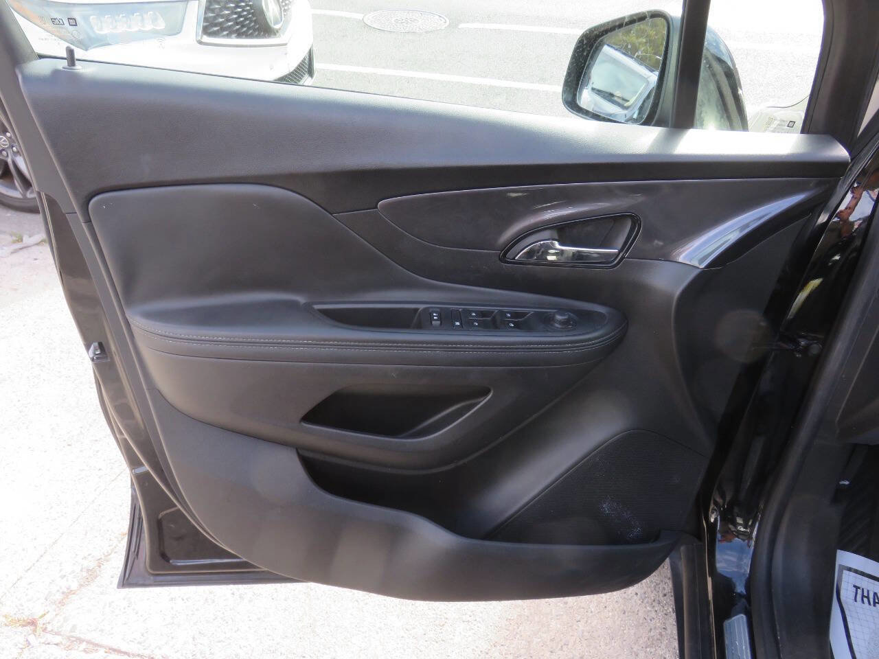 Used 2019 Buick Encore Preferred image 24