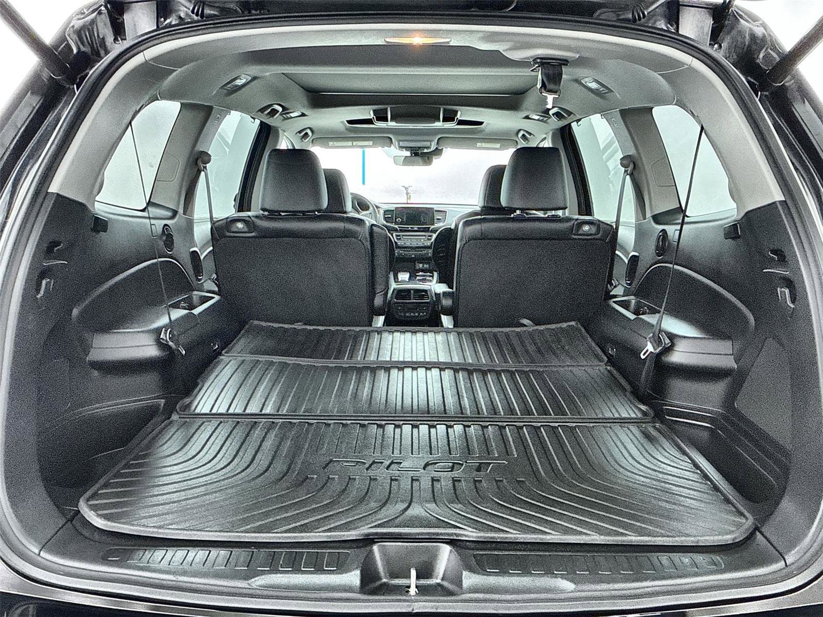 Used 2019 Honda Pilot Elite image 31