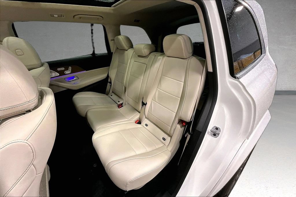 Used 2023 Mercedes-Benz GLS 450 4MATIC image 22