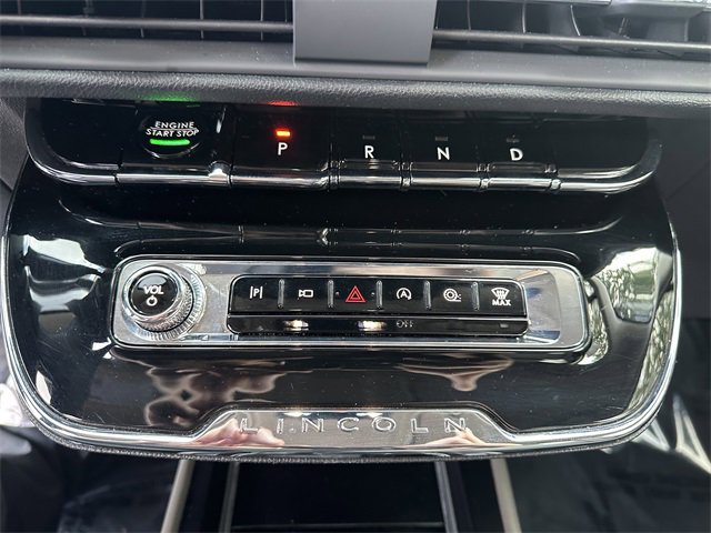 Certified 2024 Lincoln Corsair AWD w/ Equipment Group 101A image 24