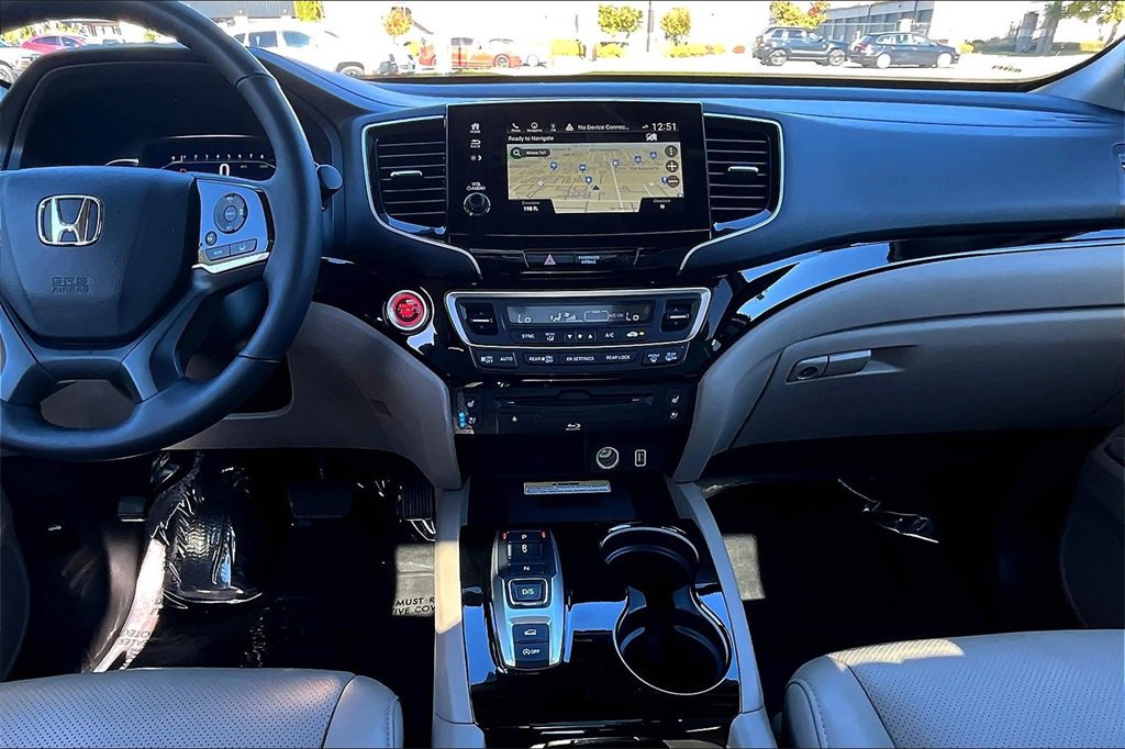 Used 2021 Honda Pilot Elite image 16