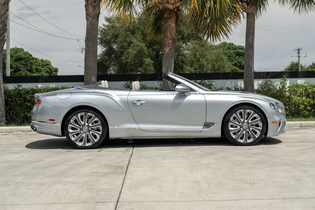 Used 2022 Bentley Continental GT Mulliner AWD/4WD image 10