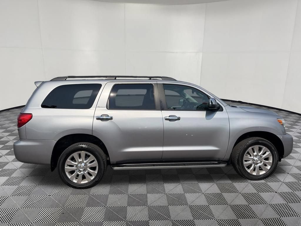 Used 2012 Toyota Sequoia Platinum AWD/4WD image 9