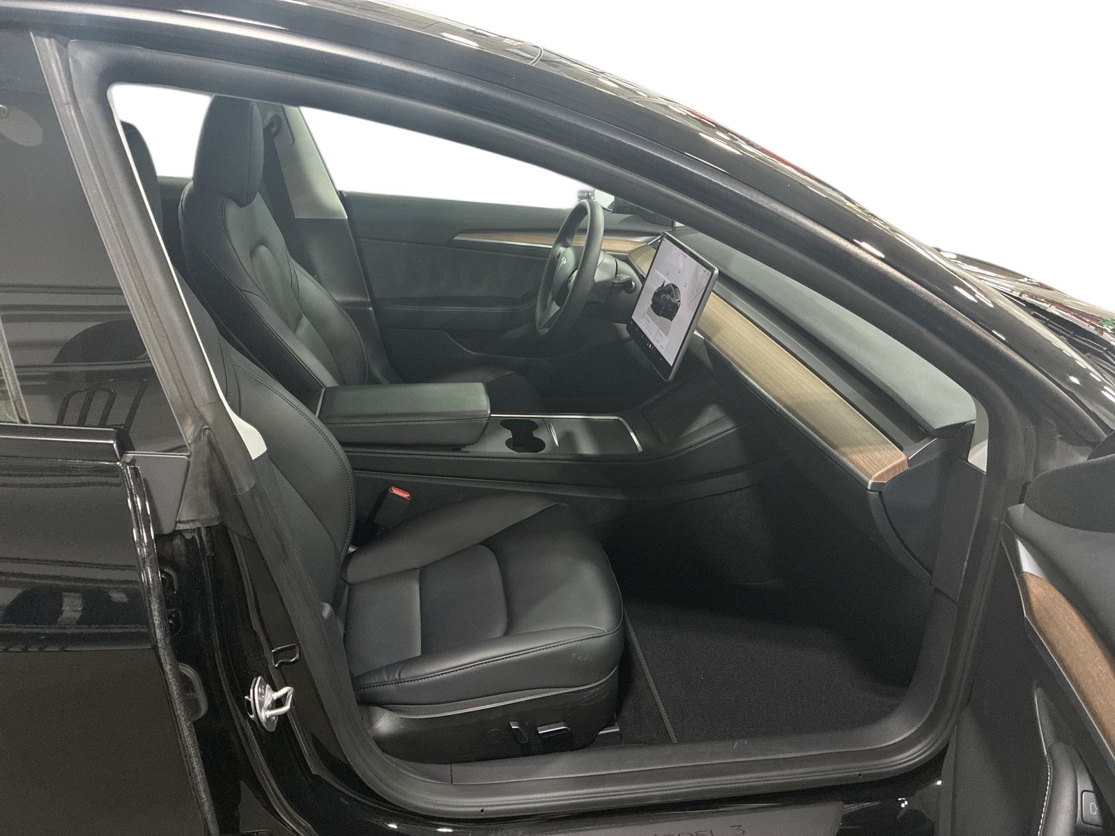 Certified 2023 Tesla Model 3 Long Range AWD/4WD image 13