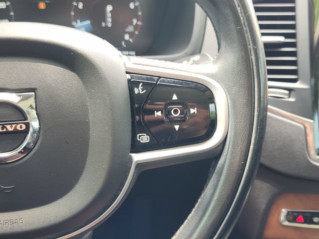 Used 2021 Volvo XC90 T6 Momentum AWD/4WD image 30