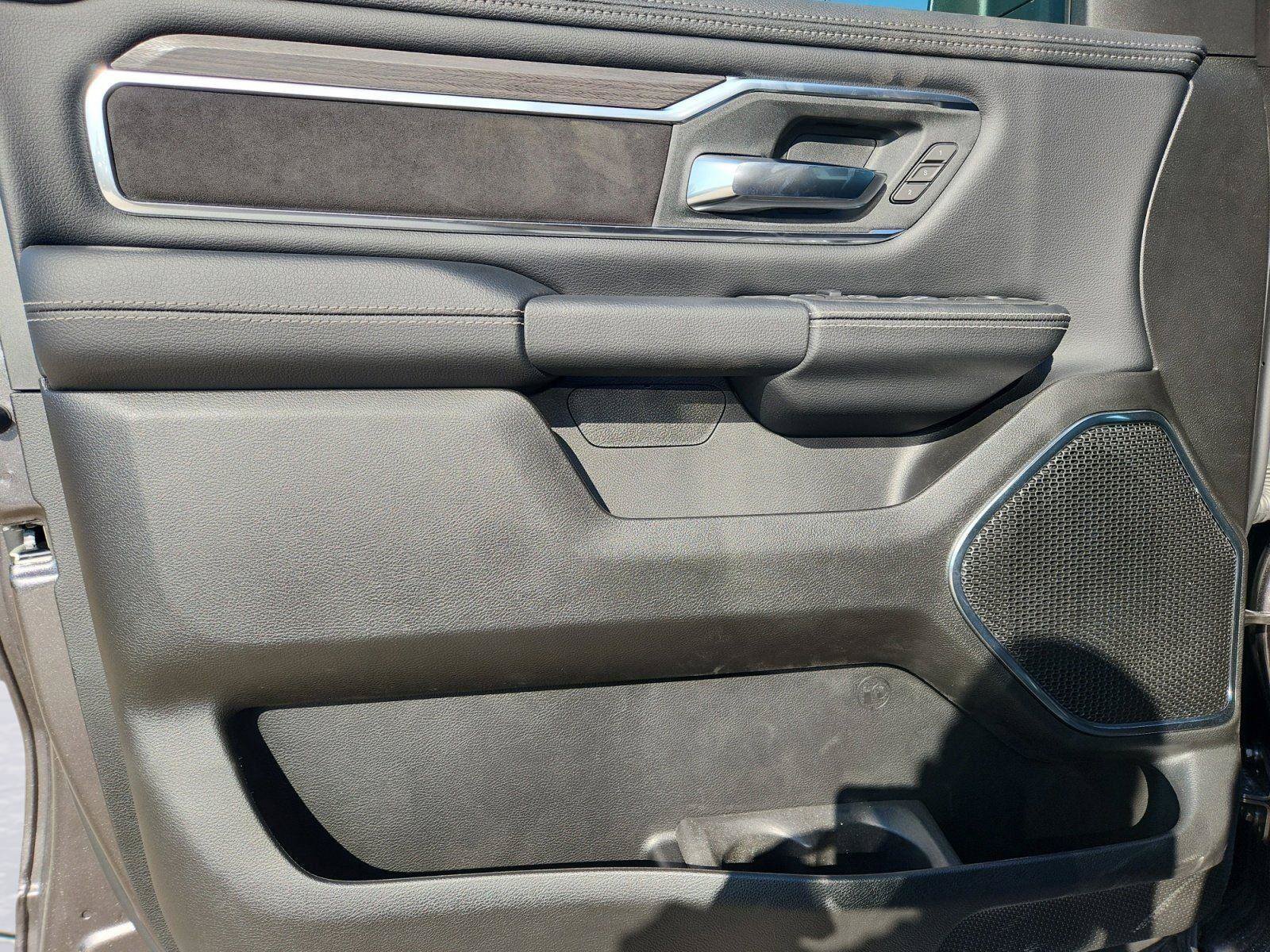 New 2026 RAM 1500 Laramie w/ Night Edition AWD/4WD image 19