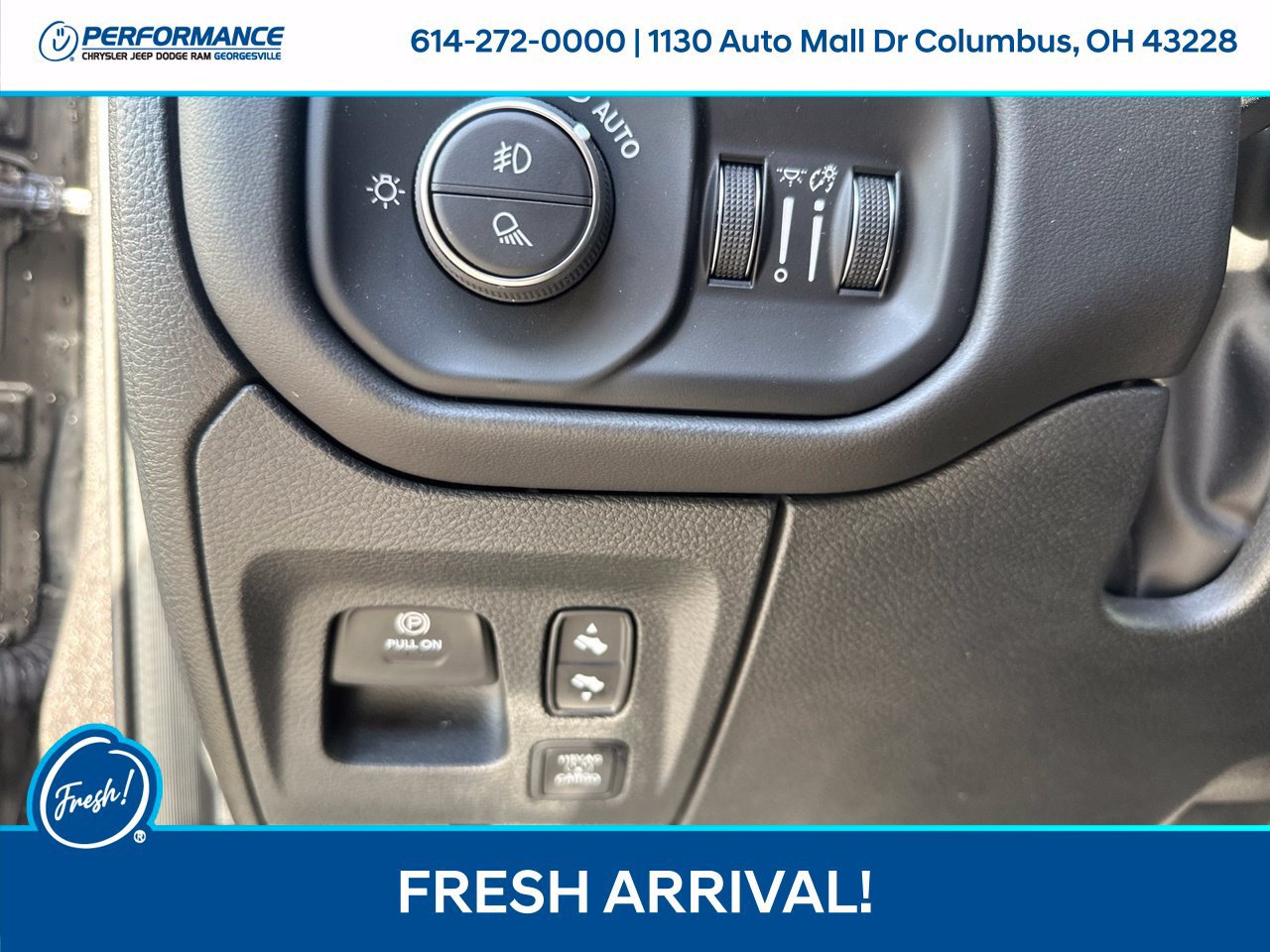 Used 2026 RAM 1500 Limited AWD/4WD image 17