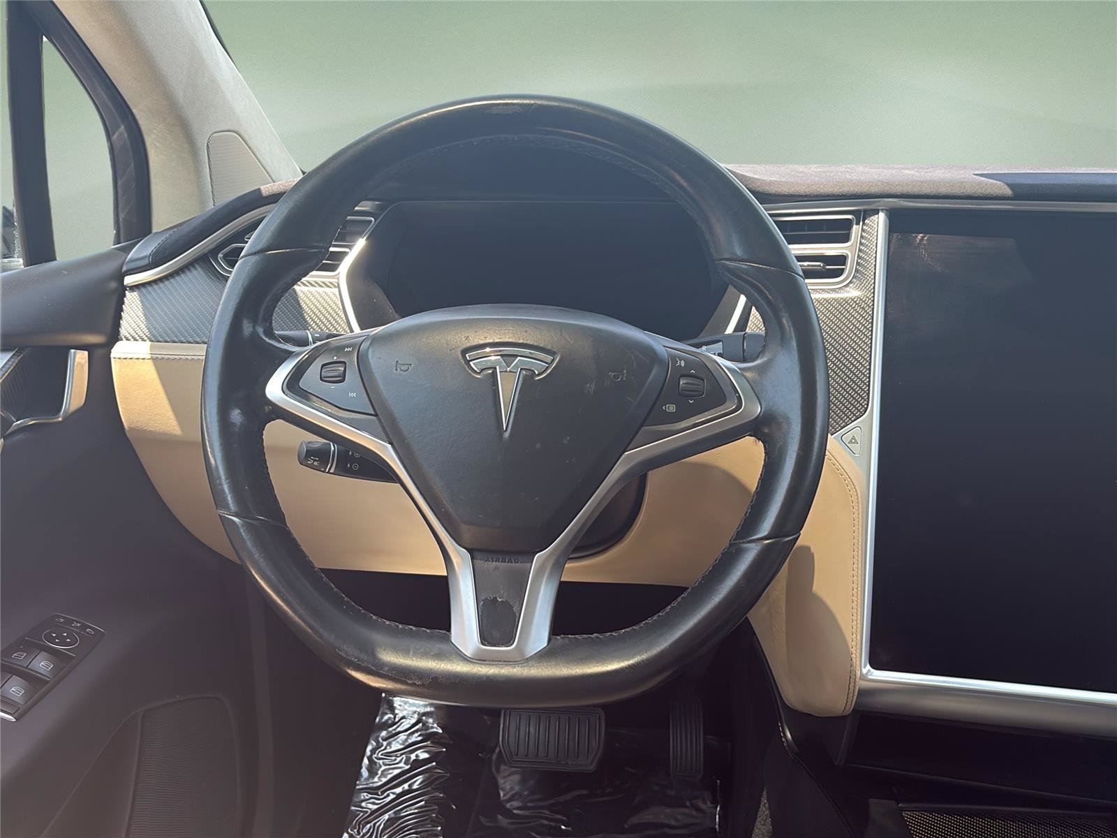 Used 2016 Tesla Model X 90D AWD/4WD image 11