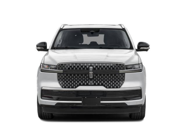 Used 2025 Lincoln Navigator Reserve AWD/4WD image 4