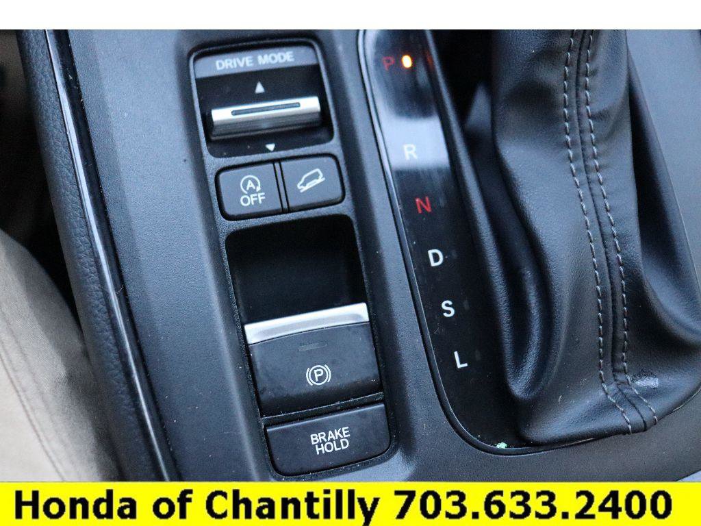 Certified 2025 Honda CR-V LX image 17