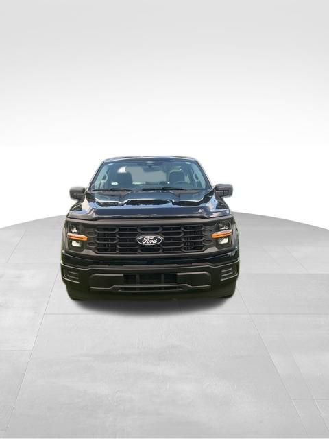 Used 2025 Ford F150 XL image 2