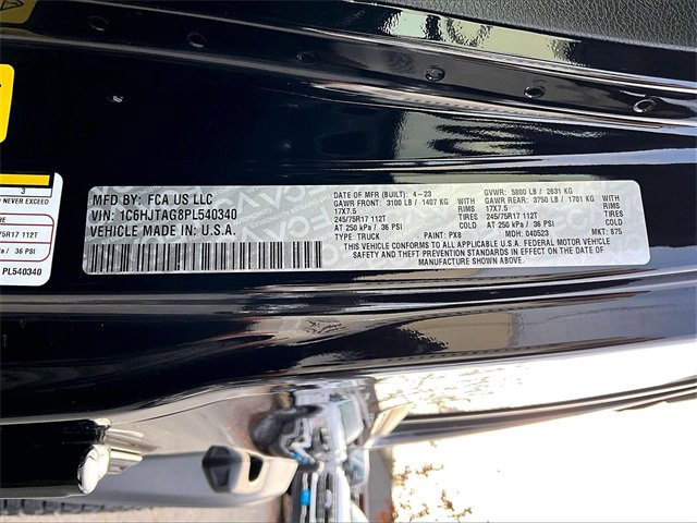 Used 2023 Jeep Gladiator Sport image 34