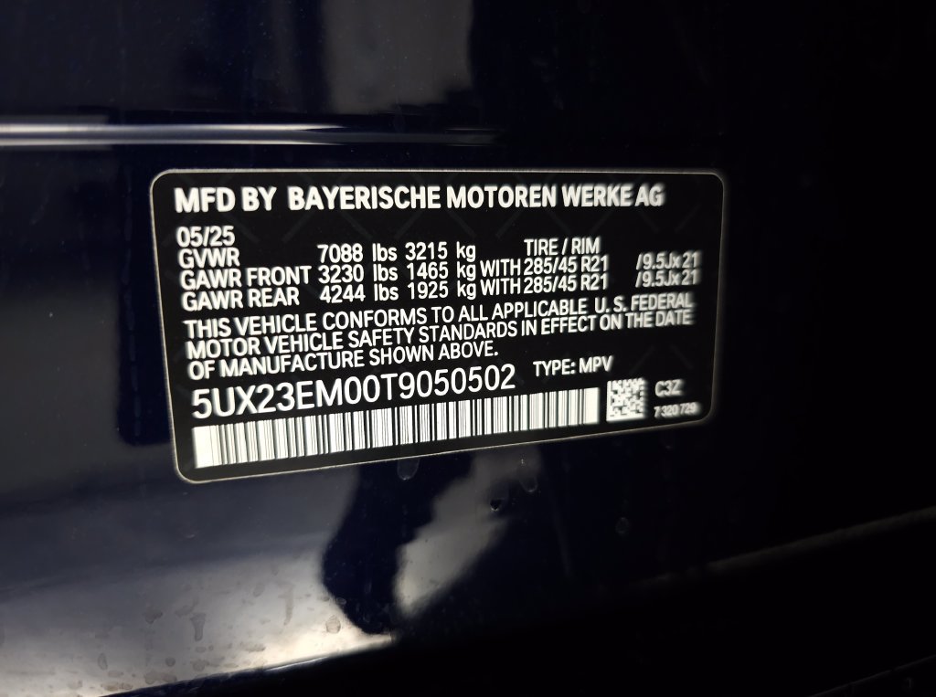 Used 2026 BMW X7 xDrive40i w/ M Sport Package AWD/4WD image 35