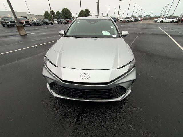 Used 2026 Toyota Camry LE FWD image 13