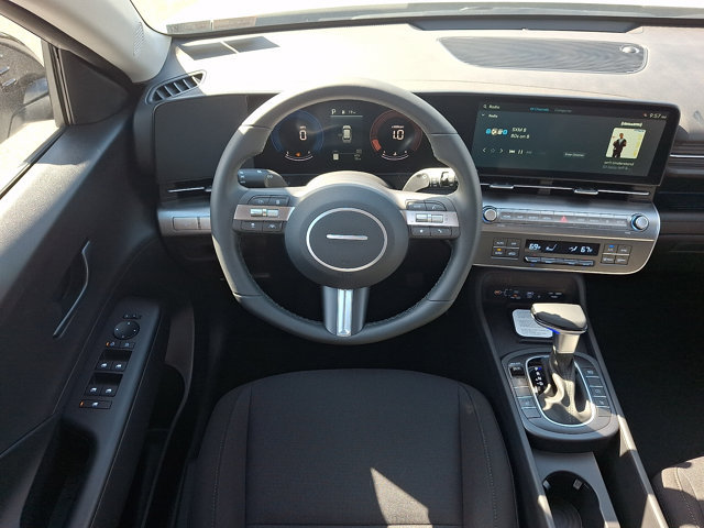 New 2027 Hyundai Kona SEL Sport AWD/4WD image 9