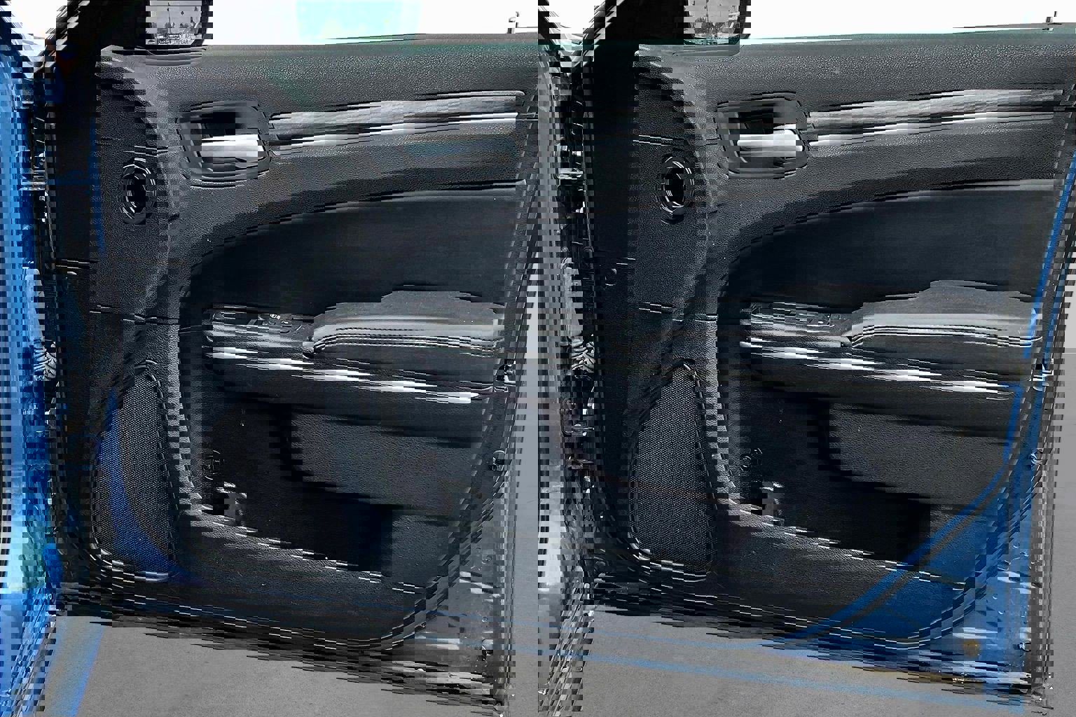 Used 2022 Chrysler 300 Touring w/ Sport Appearance Package image 11