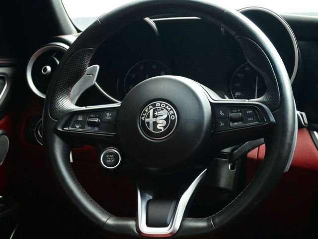 Used 2021 Alfa Romeo Giulia Ti Sport image 9