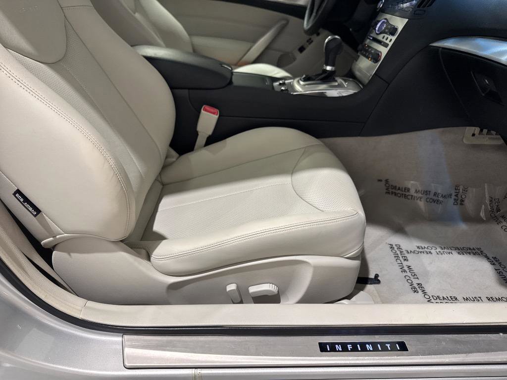 Used 2014 INFINITI Q60 Journey w/ Premium Package RWD image 55