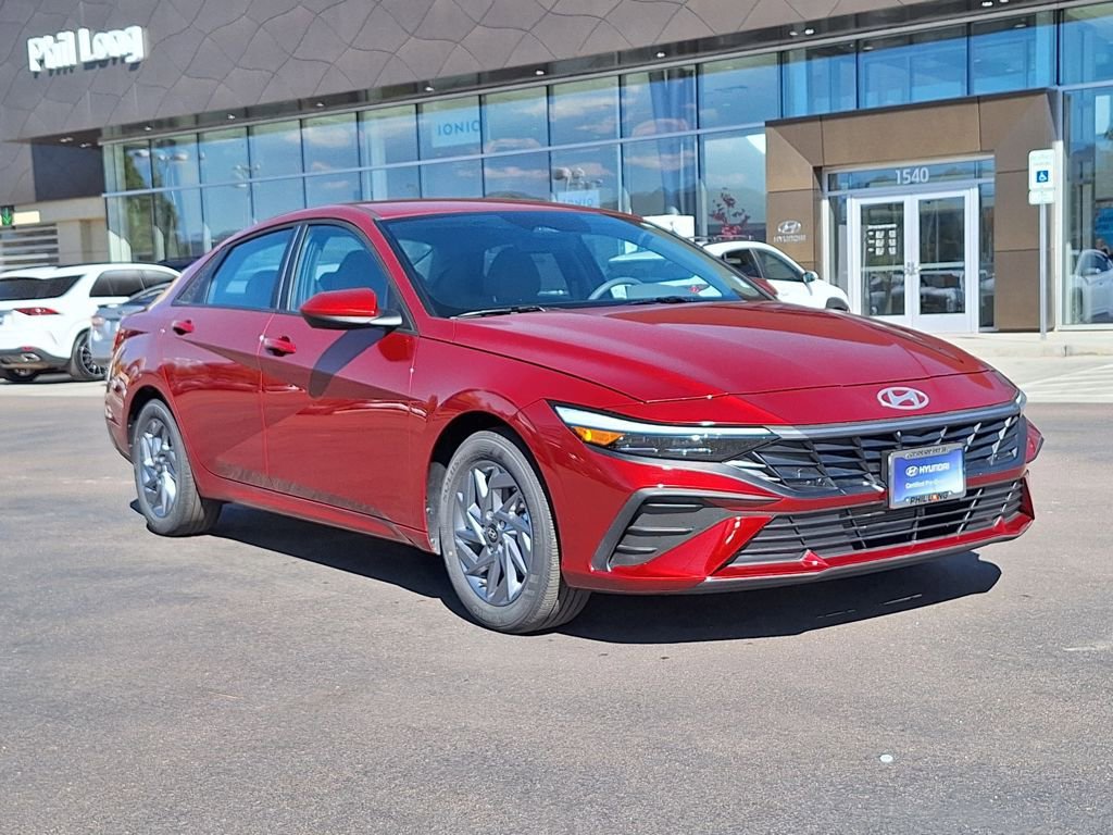 Used 2024 Hyundai Elantra SEL 360° Tour