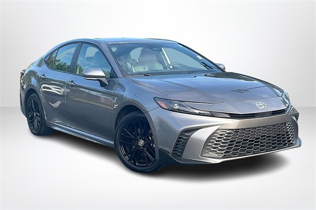 Used 2025 Toyota Camry SE