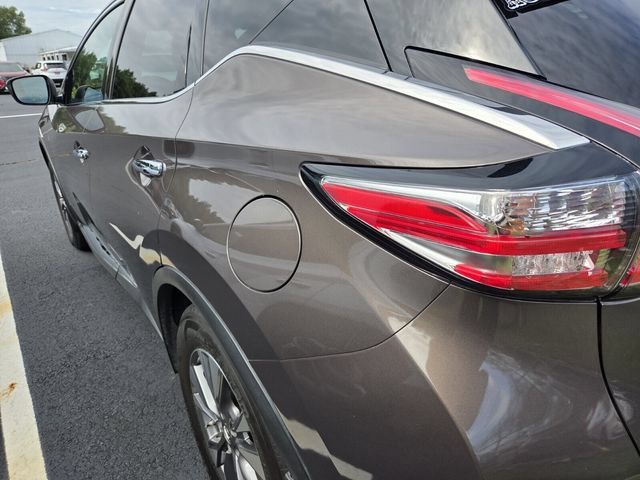 Used 2017 Nissan Murano S w/ Navigation Package FWD image 9