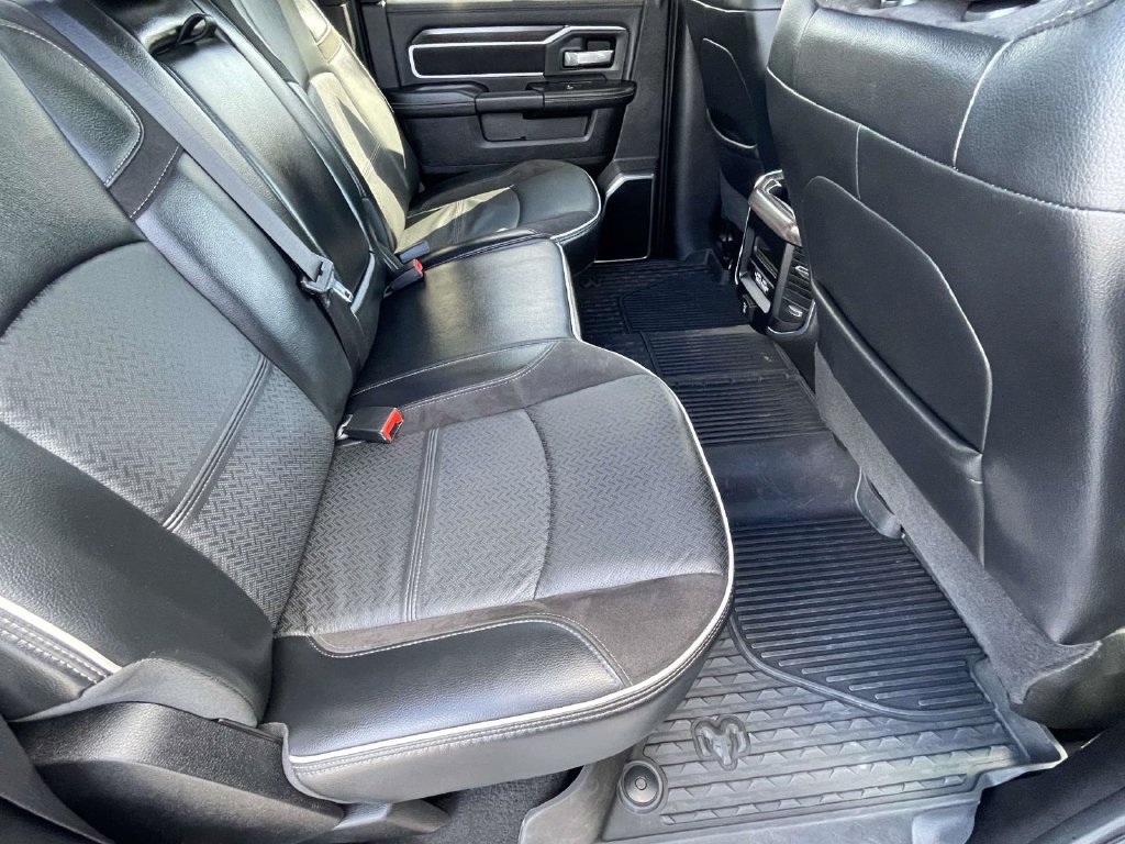 Used 2025 RAM 2500 Laramie AWD/4WD image 14