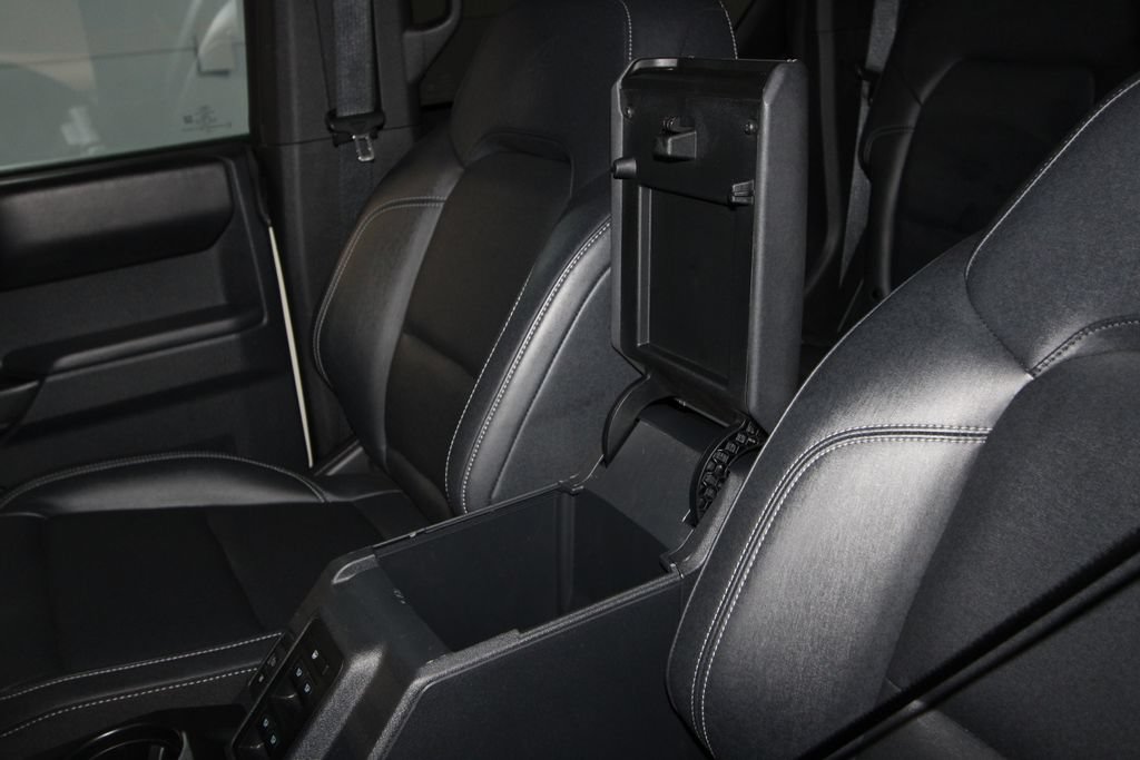 Used 2025 Ford Bronco Badlands AWD/4WD image 21