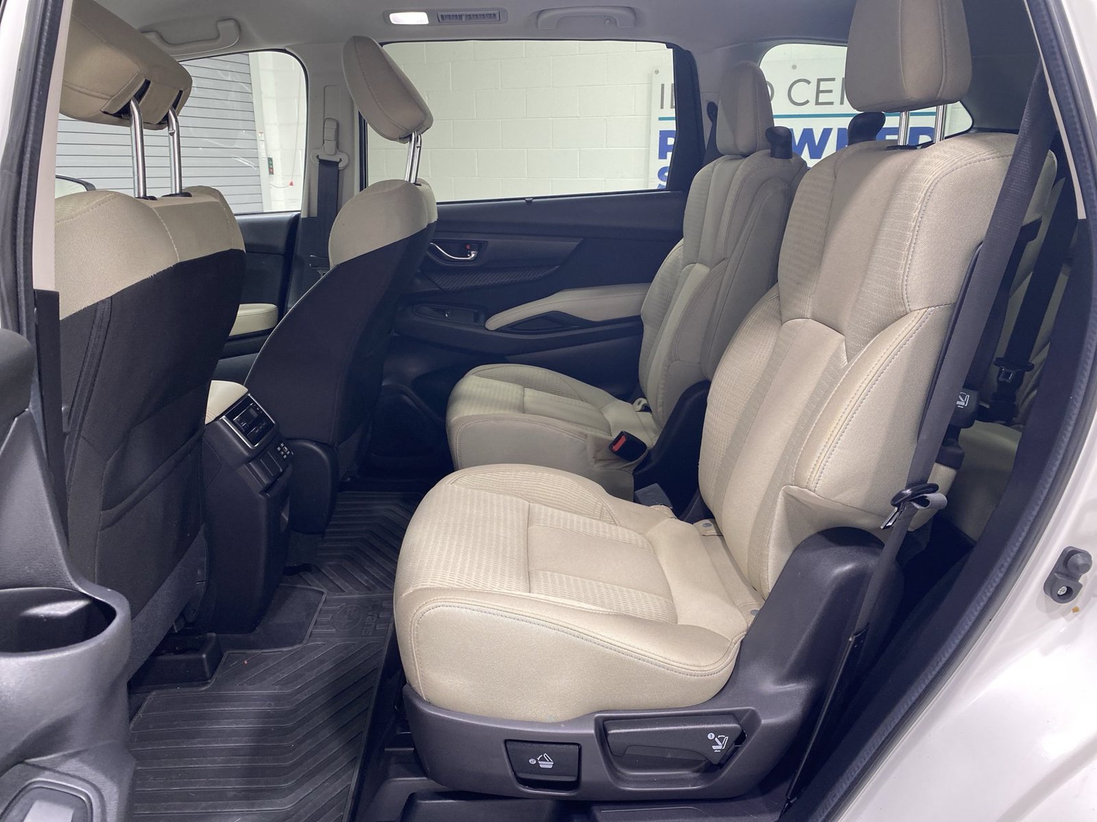 Used 2025 Subaru Ascent Premium AWD/4WD image 21