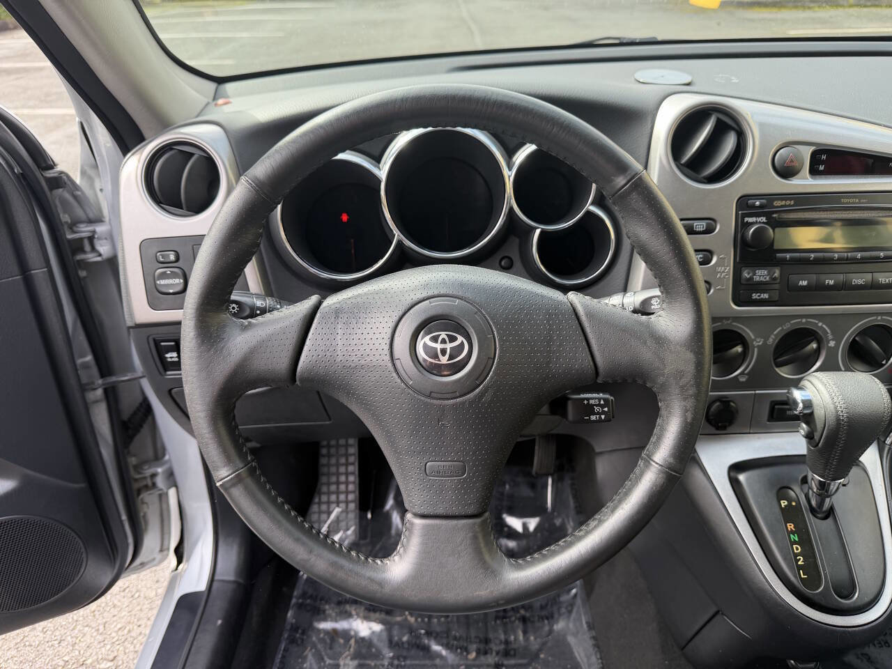 Used 2006 Toyota Matrix XR image 18