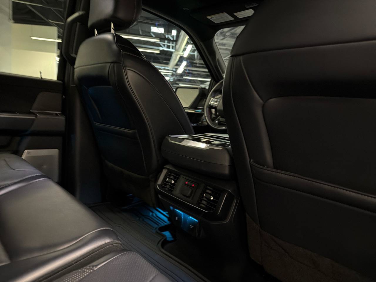 Used 2024 Ford F150 Raptor AWD/4WD image 29