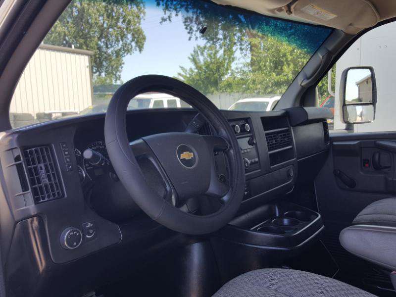 Used 2012 Chevrolet Express 3500 RWD image 14