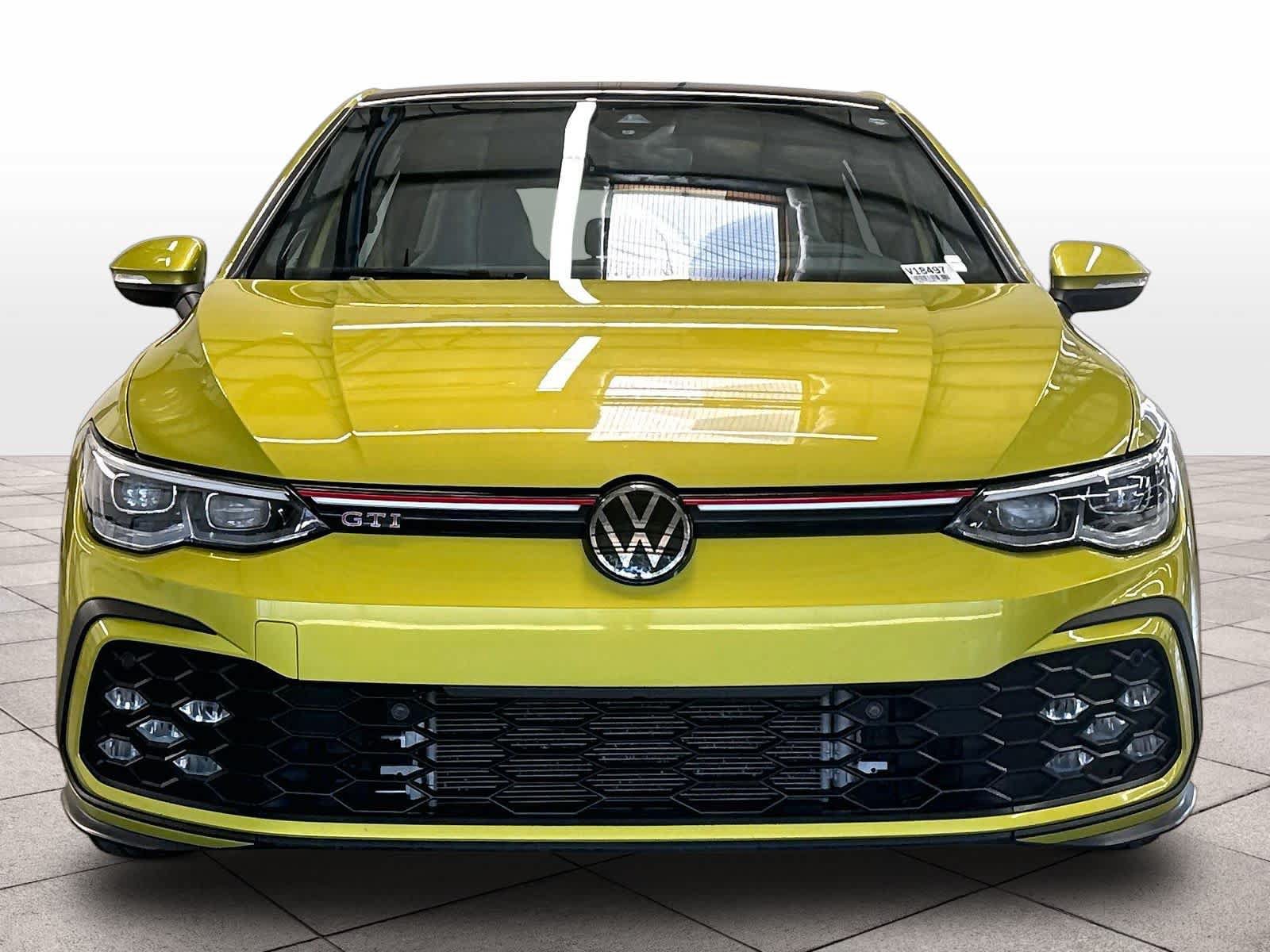Used 2022 Volkswagen GTI Autobahn FWD image 2