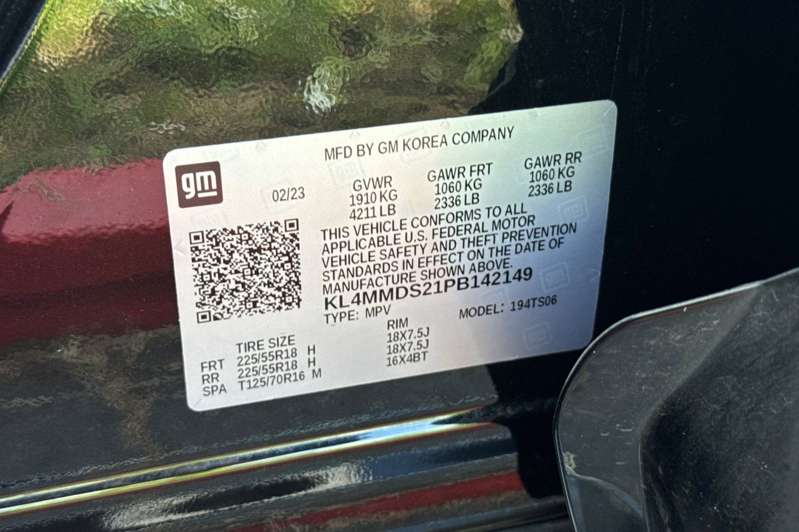 Used 2023 Buick Encore GX Select w/ Sport Touring Package FWD image 28