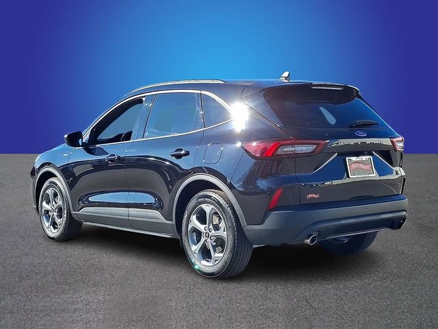 Used 2025 Ford Escape ST-Line image 6