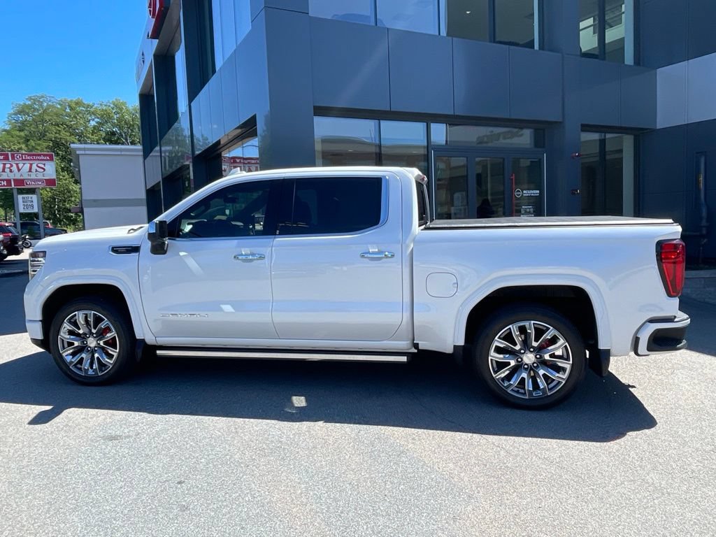 Used 2023 GMC Sierra 1500 Denali w/ Denali Reserve Package AWD/4WD image 10