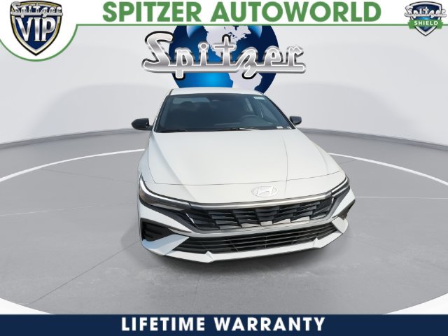 New 2026 Hyundai Elantra Sport FWD image 4