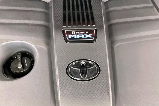 Used 2023 Toyota Tundra Limited image 33