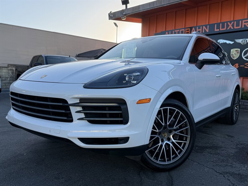 Used 2021 Porsche Cayenne AWD/4WD image 5