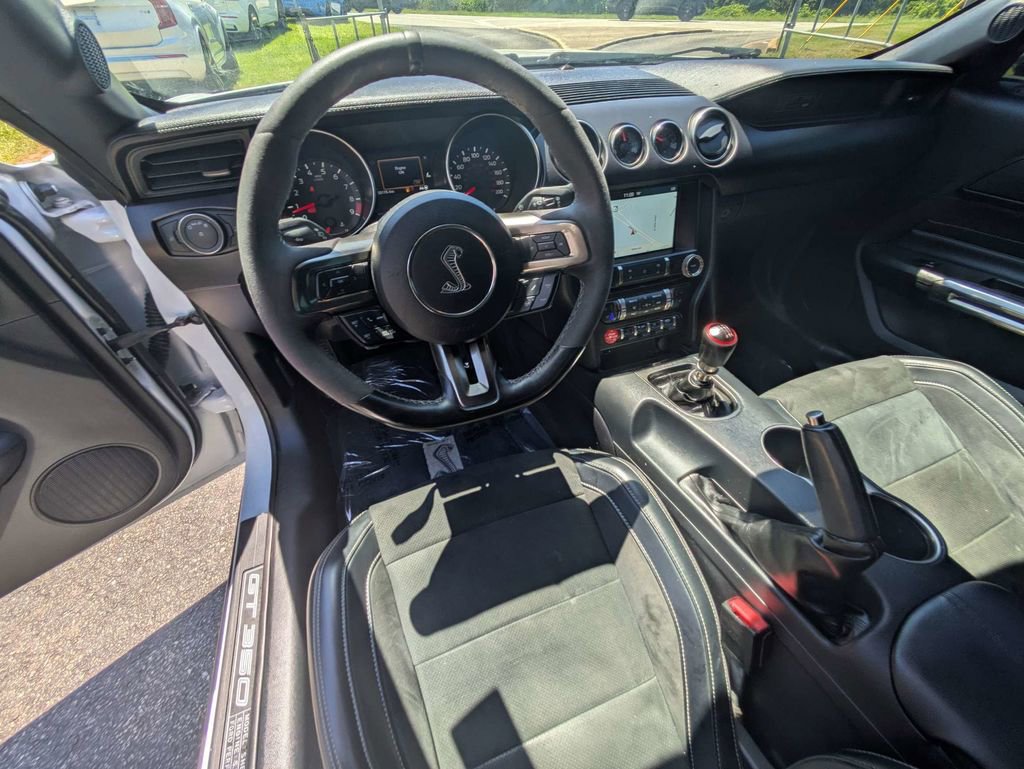 Used 2016 Ford Mustang Shelby GT350 w/ Technology Package RWD image 14