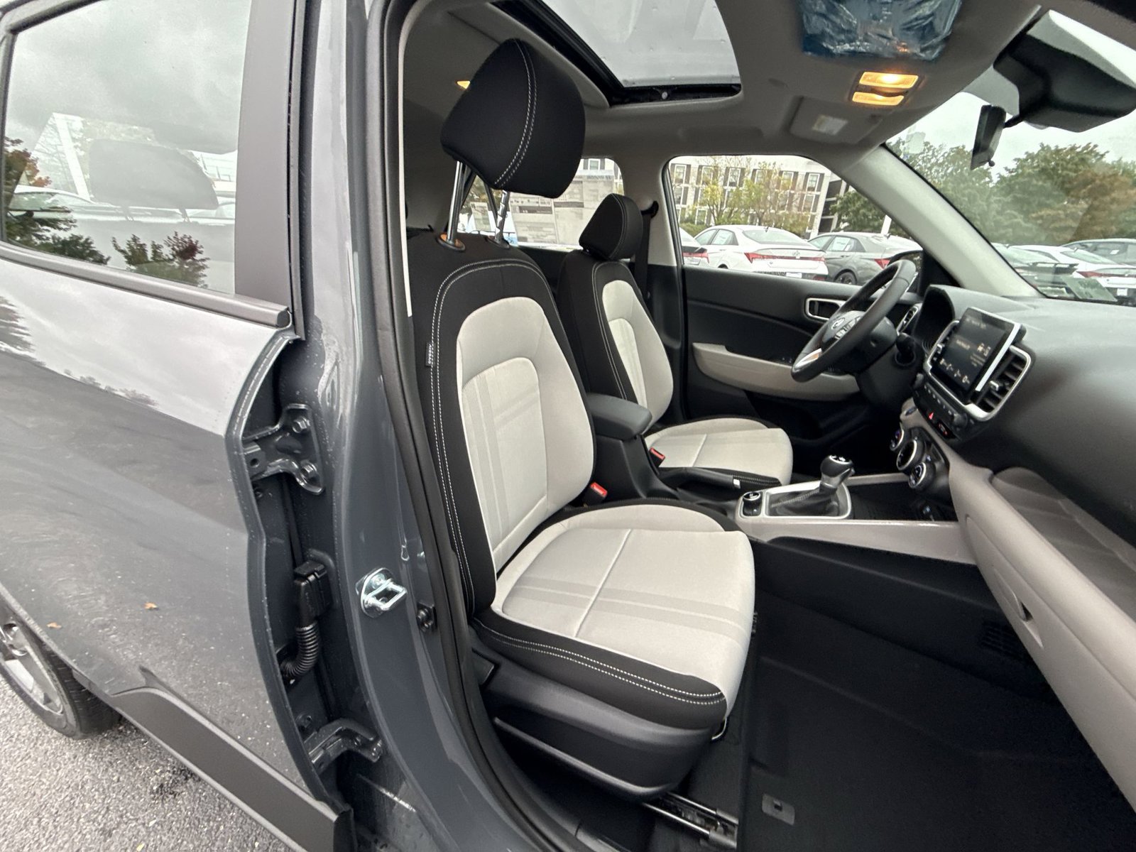 New 2026 Hyundai Venue SEL FWD image 24