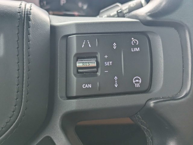 Used 2023 Land Rover Defender 130 X AWD/4WD image 28