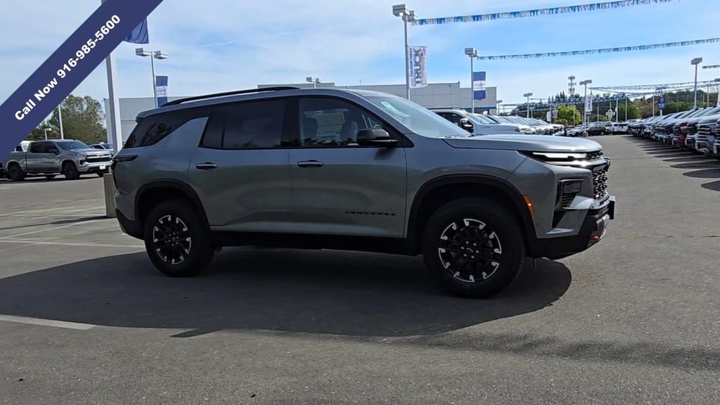 New 2026 Chevrolet Traverse Z71 w/ Enhanced Driving Package image 3