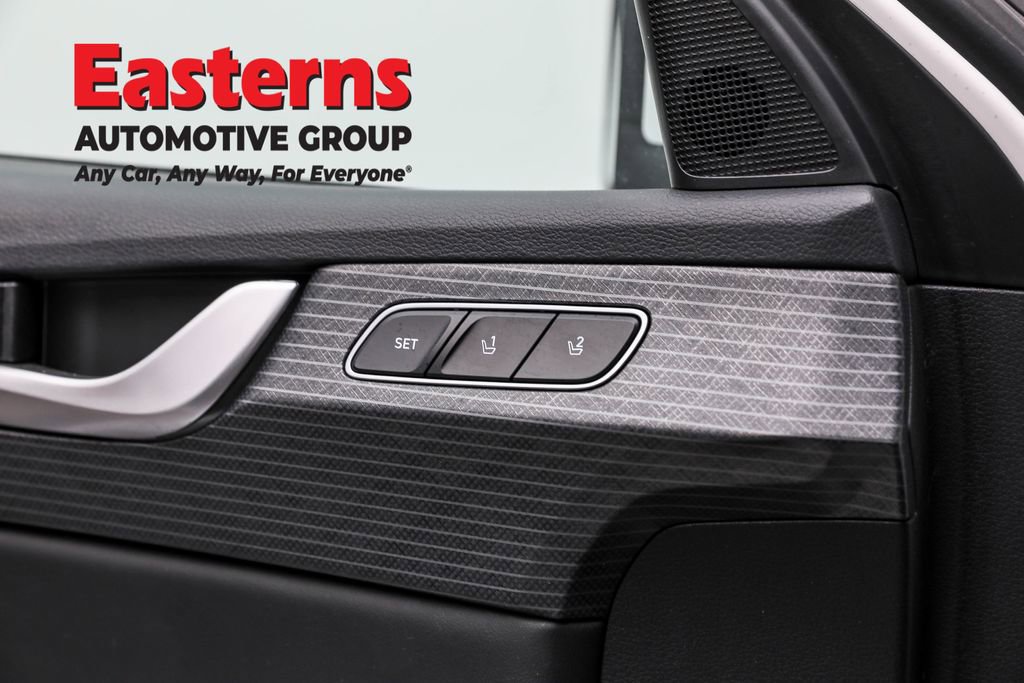 Used 2023 Hyundai Palisade Limited image 21