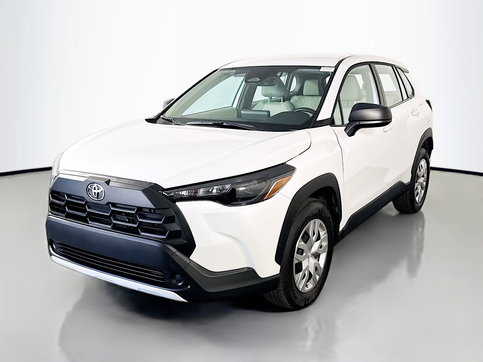 Used 2026 Toyota Corolla Cross L FWD image 4