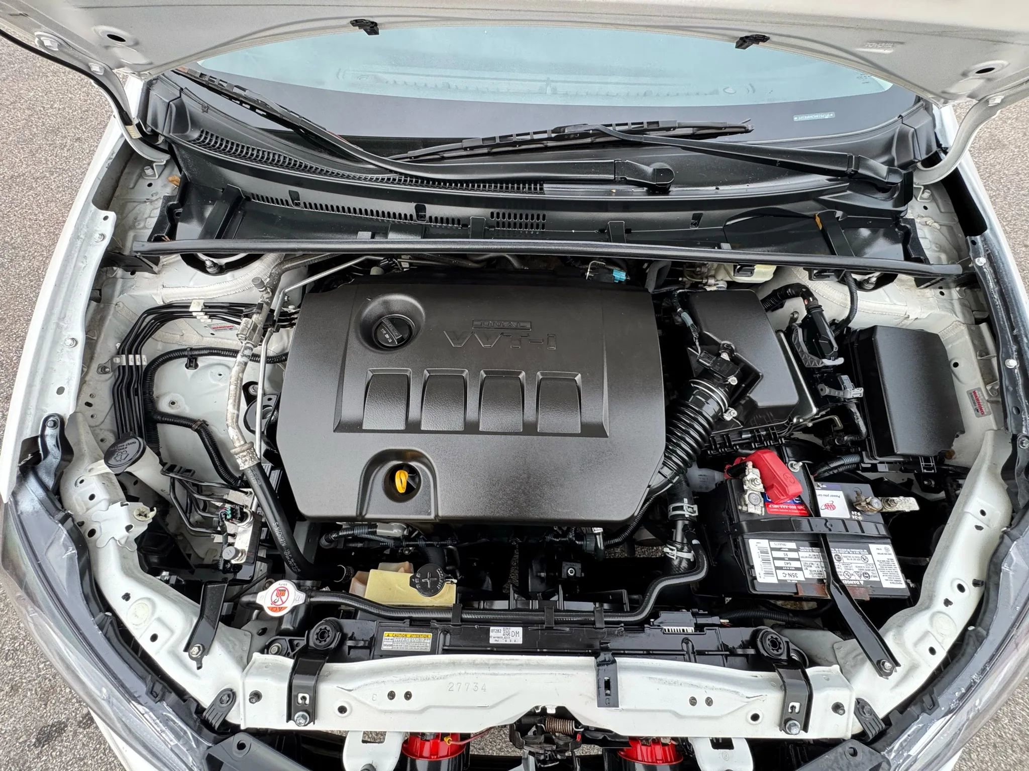 Used 2017 Toyota Corolla L FWD image 31